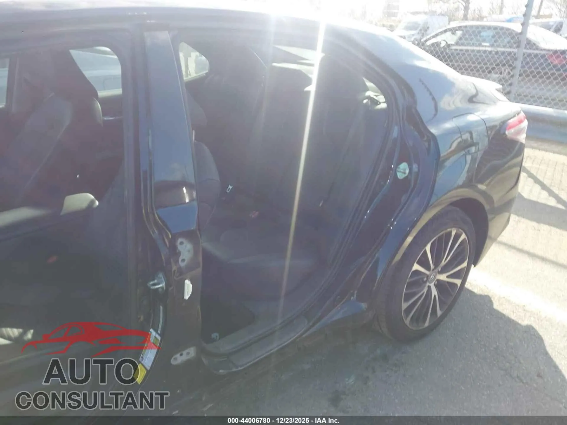 2020 TOYOTA CAMRY Damaged VIN 4T1G11AK0LU941328 – photo 19
