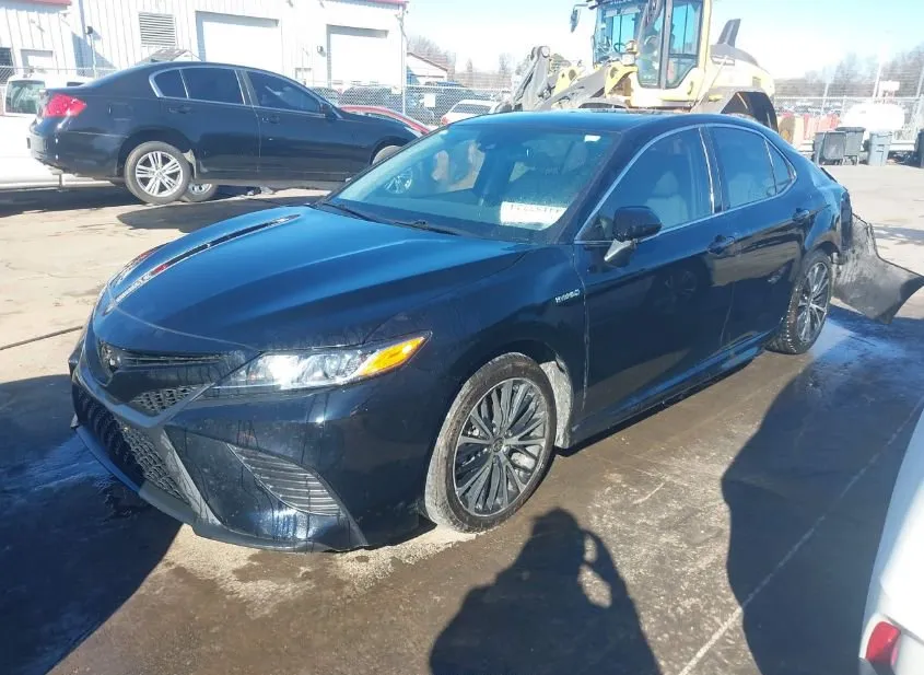 2020 TOYOTA Camry Used VIN 4T1J31AK9LU534009 – exterior detail