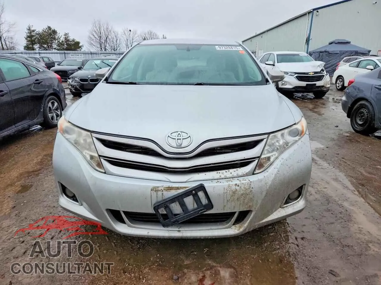 2014 TOYOTA VENZA Damaged VIN 4T3ZA3BB8EU083605 – interior seats