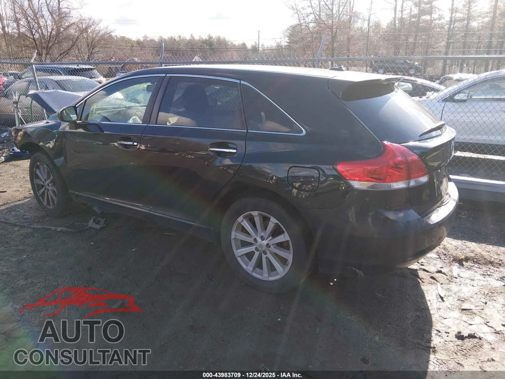 2011 TOYOTA VENZA Damaged VIN 4T3ZA3BBXBU045093 – side profile
