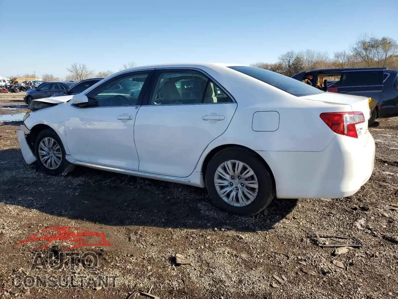 2014 TOYOTA CAMRY Damaged VIN 4T4BF1FK2ER391191 – rear exterior