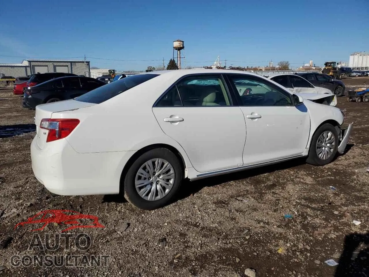 2014 TOYOTA CAMRY Damaged VIN 4T4BF1FK2ER391191 – side profile