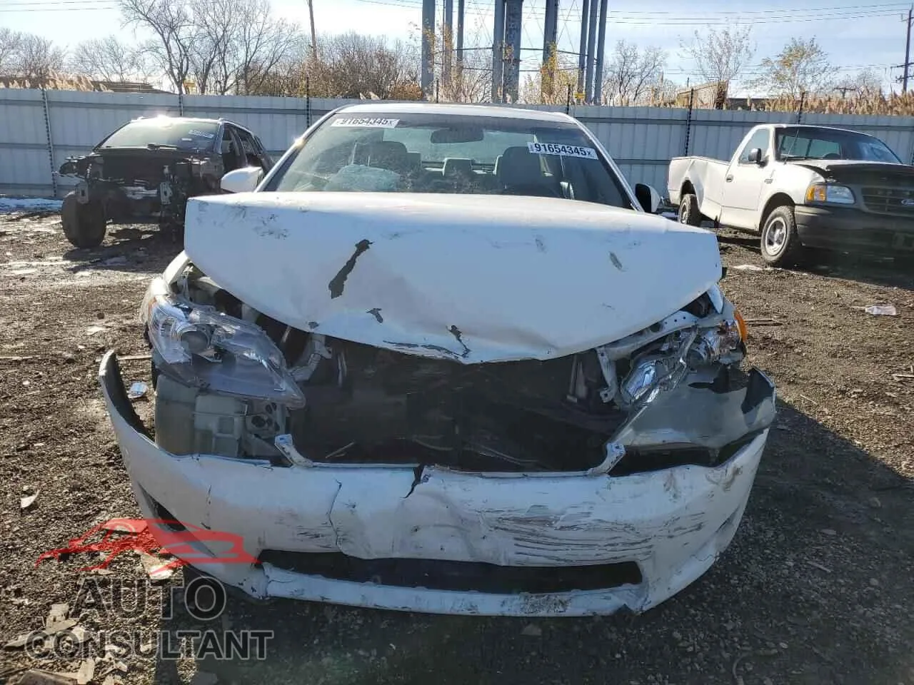 2014 TOYOTA CAMRY Damaged VIN 4T4BF1FK2ER391191 – interior seats