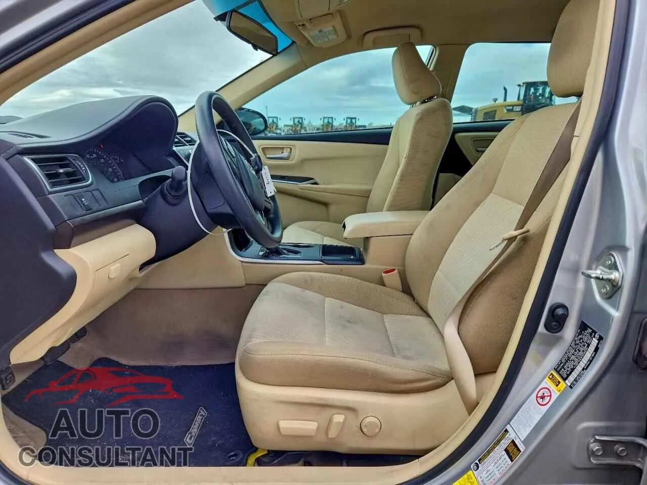 2015 TOYOTA CAMRY Damaged VIN 4T4BF1FK3FR508228 – exterior detail