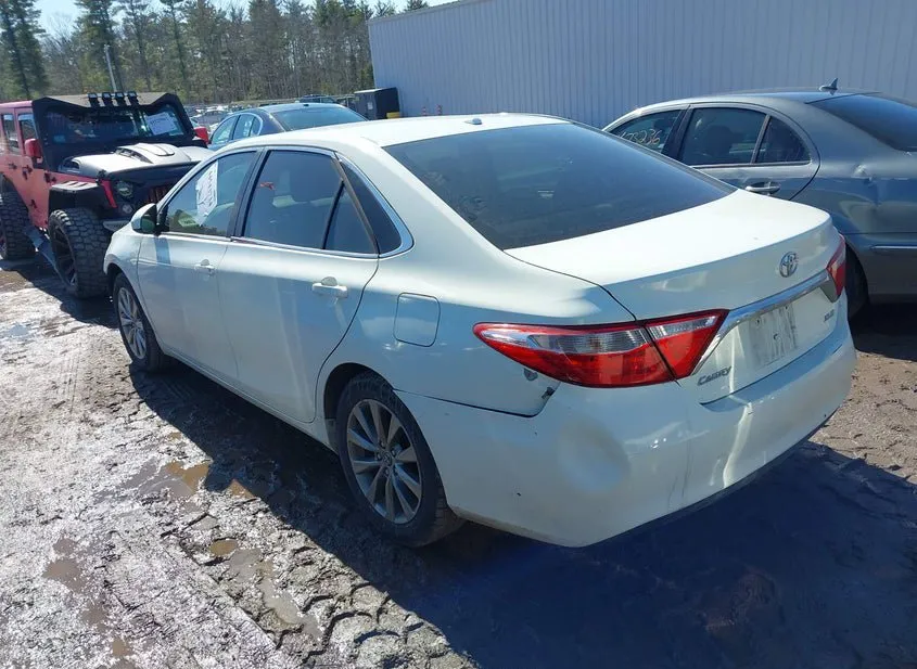 2015 TOYOTA Camry Used VIN 4T4BF1FK8FR487859 – exterior detail