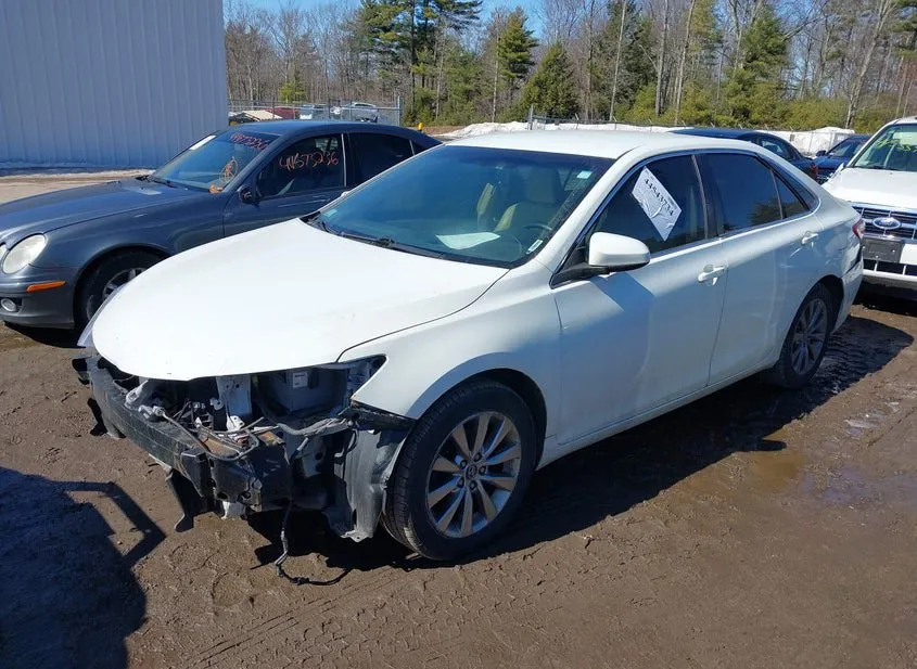 2015 TOYOTA Camry Used VIN 4T4BF1FK8FR487859 – trunk area