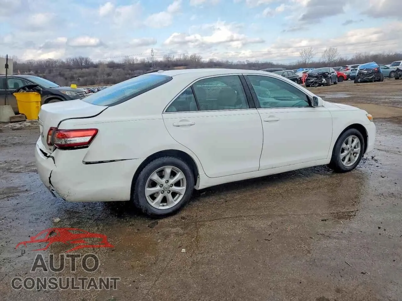 2010 TOYOTA CAMRY Damaged VIN 4T4BF3EK2AR026923 – side profile