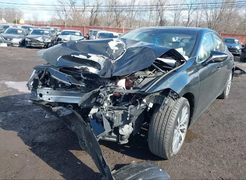 2021 LEXUS ES Used VIN 58AD11D13MU001752 – trunk area