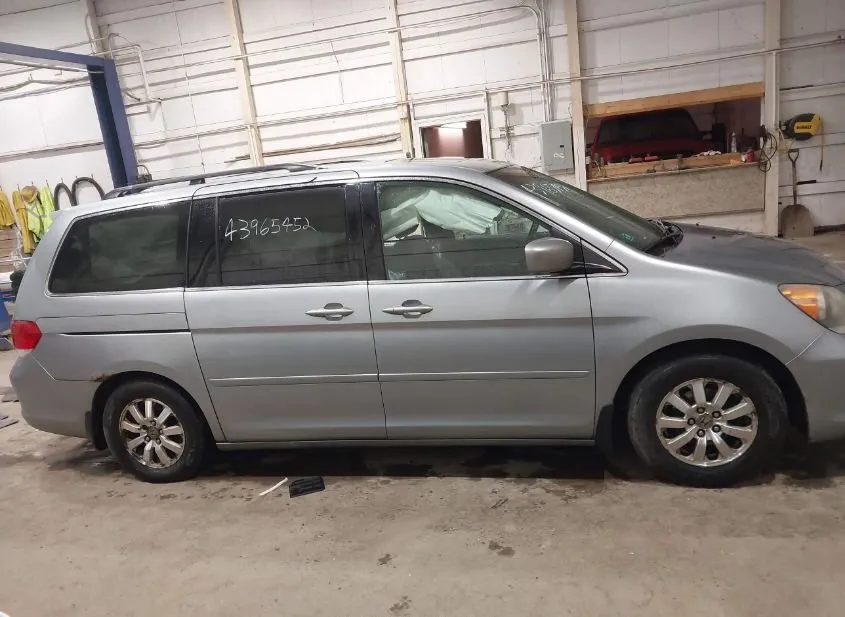 2008 HONDA Odyssey Used VIN 5FNRL38678B025452 – exterior detail