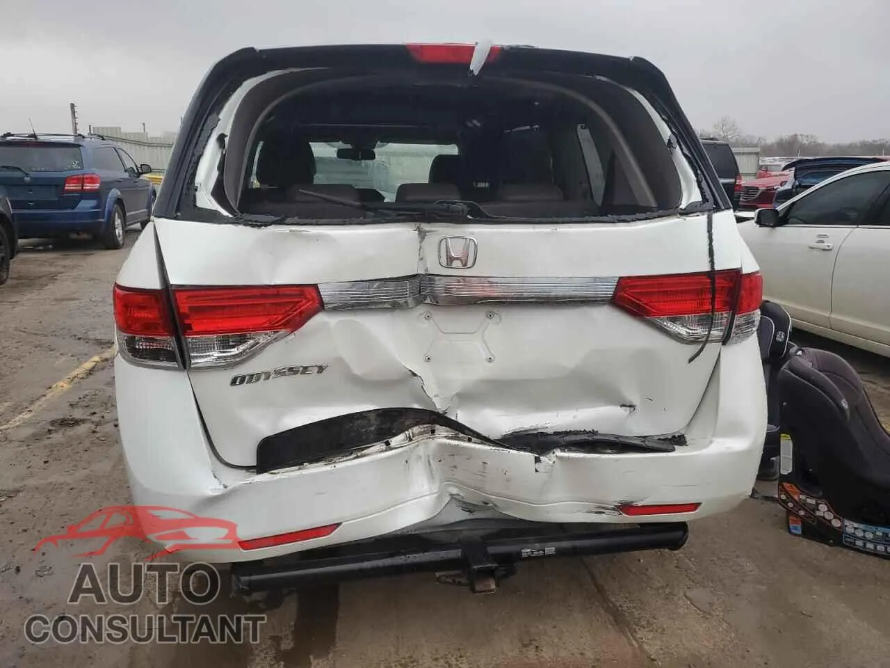 2014 HONDA All Models Damaged VIN 5FNRL5H63EB030820 – engine bay