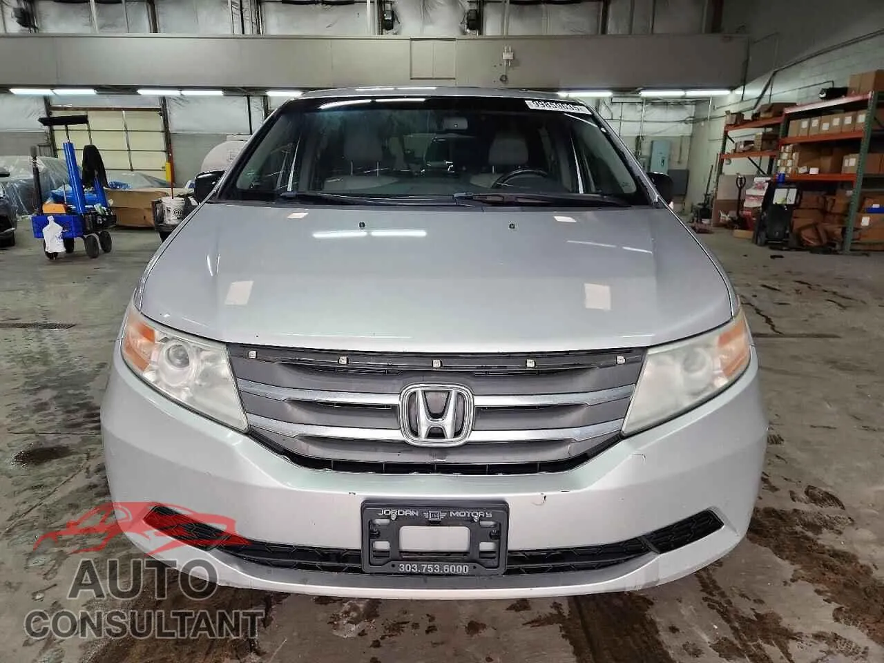 2013 HONDA All Models Damaged VIN 5FNRL5H65DB041493 – interior seats