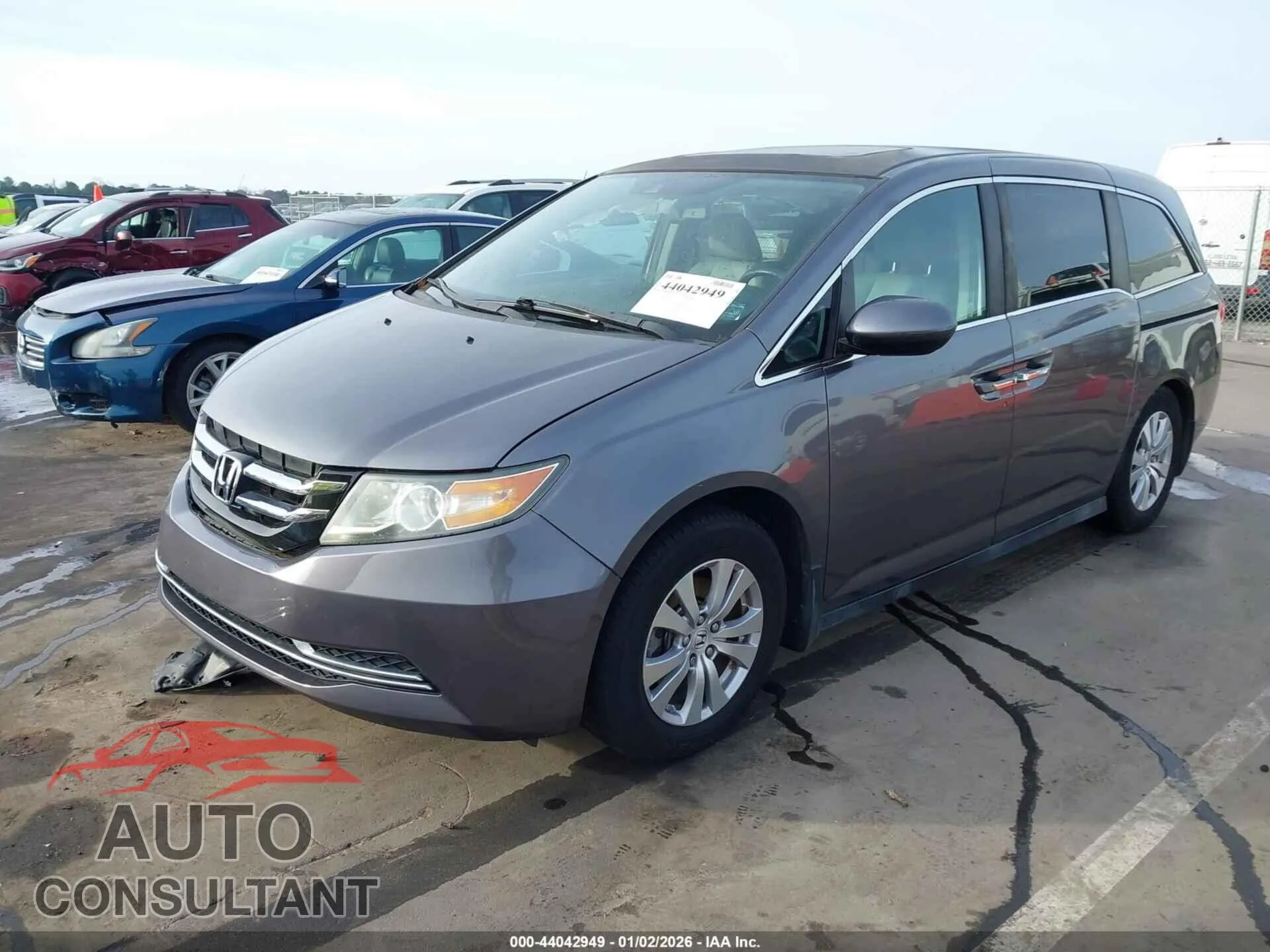 2015 HONDA ODYSSEY Damaged VIN 5FNRL5H6XFB061628 – rear exterior