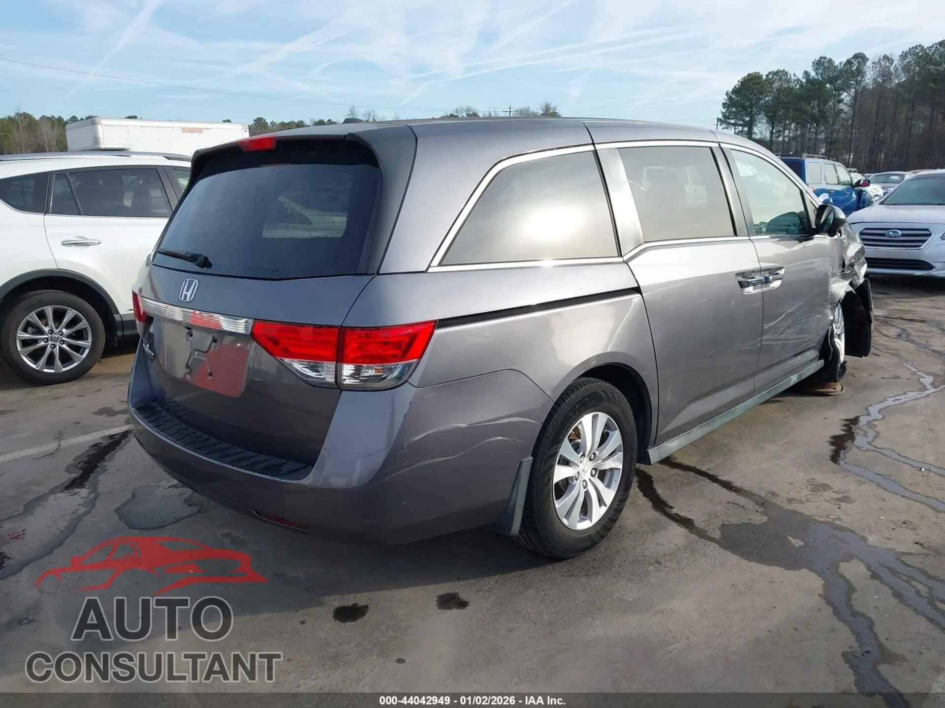 2015 HONDA ODYSSEY Damaged VIN 5FNRL5H6XFB061628 – dashboard
