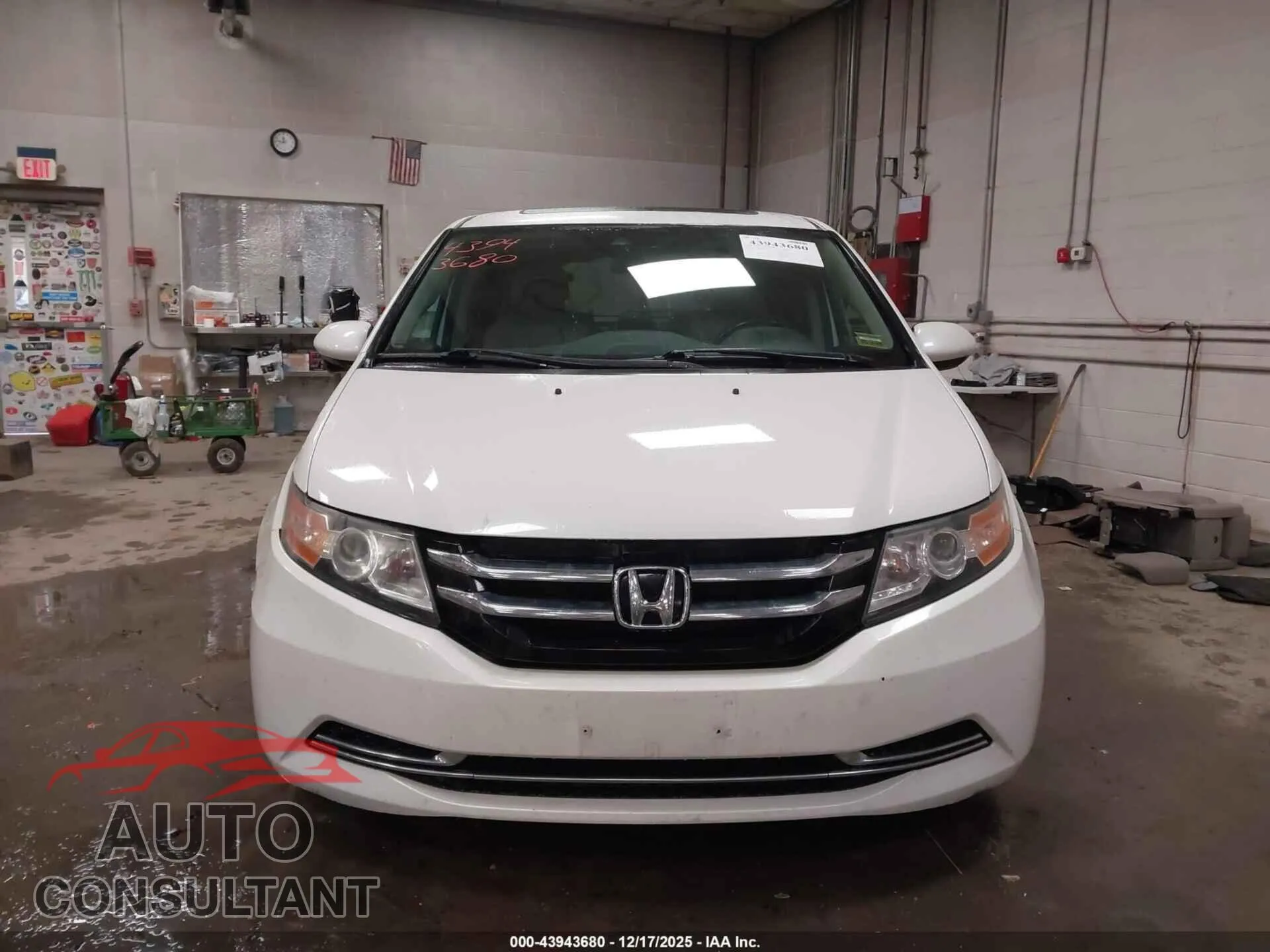 2015 HONDA ODYSSEY Damaged VIN 5FNRL5H6XFB068370 – photo 12