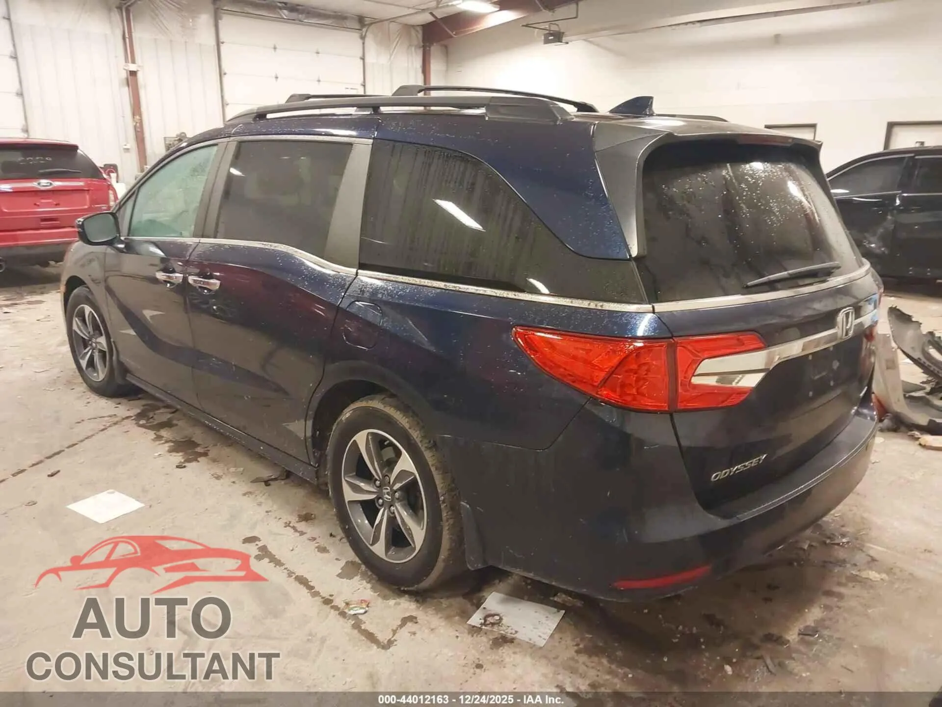 2019 HONDA ODYSSEY Damaged VIN 5FNRL6H82KB027149 – side profile
