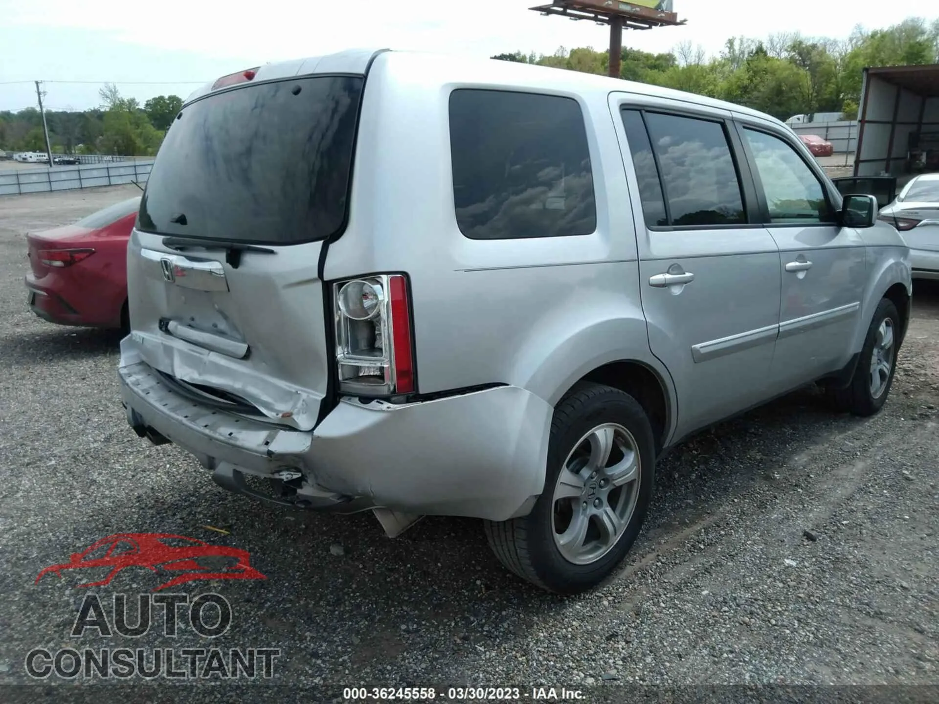 2014 HONDA PILOT Damaged VIN 5FNYF3H55EB004587 – dashboard