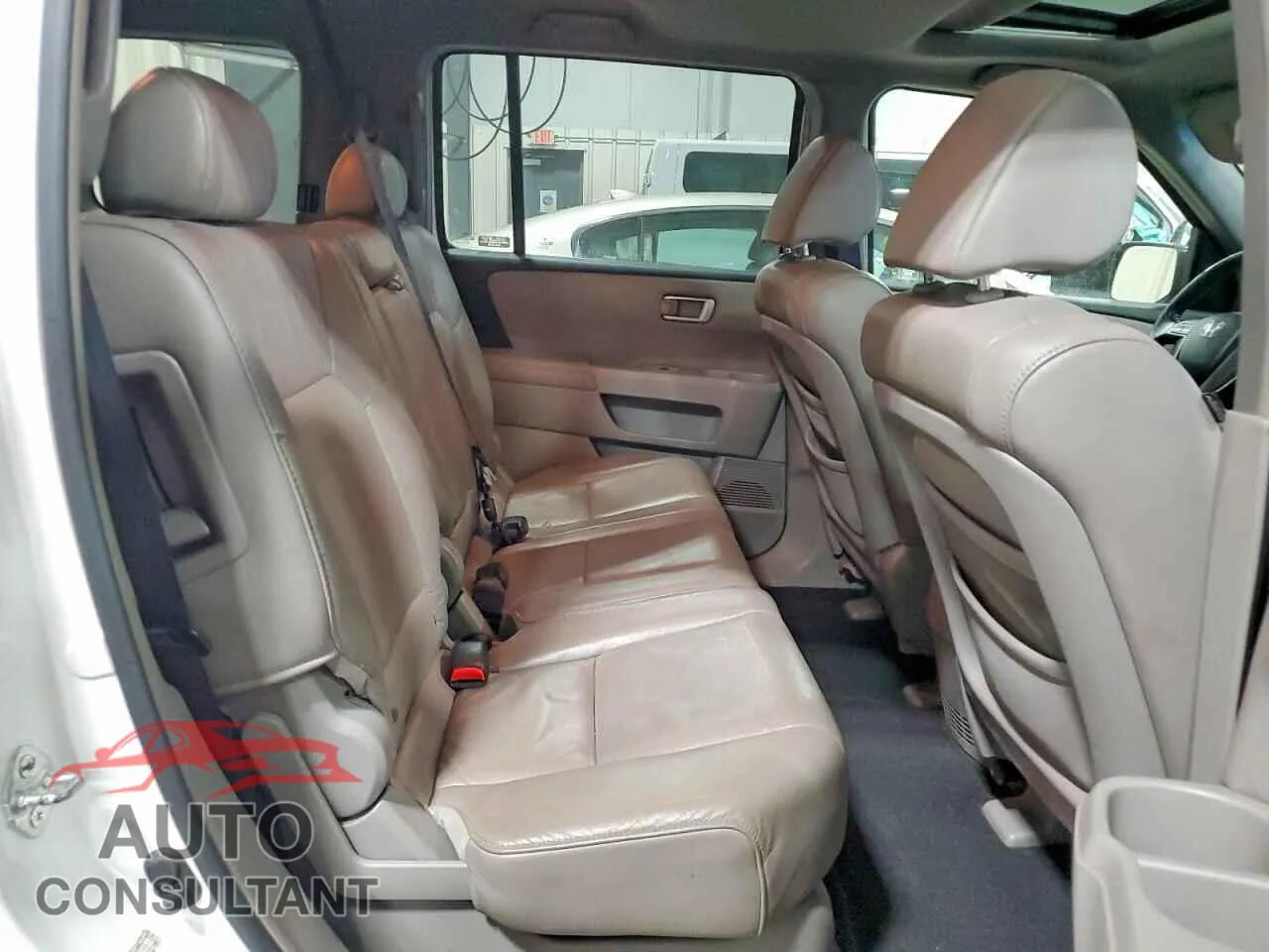 2009 HONDA PILOT Damaged VIN 5FNYF48529B035064 – photo 11