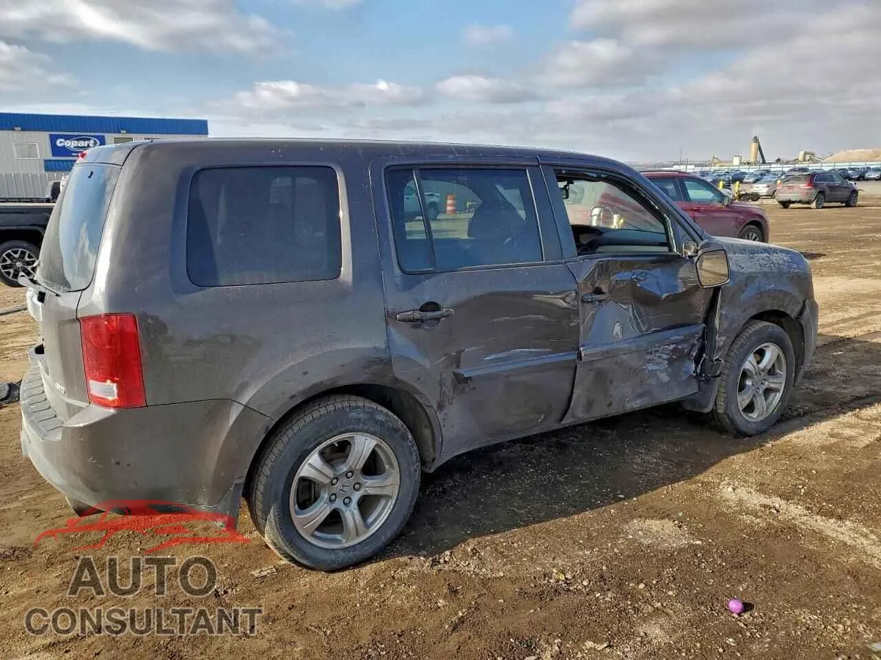 2014 HONDA PILOT Damaged VIN 5FNYF4H5XEB013906 – side profile