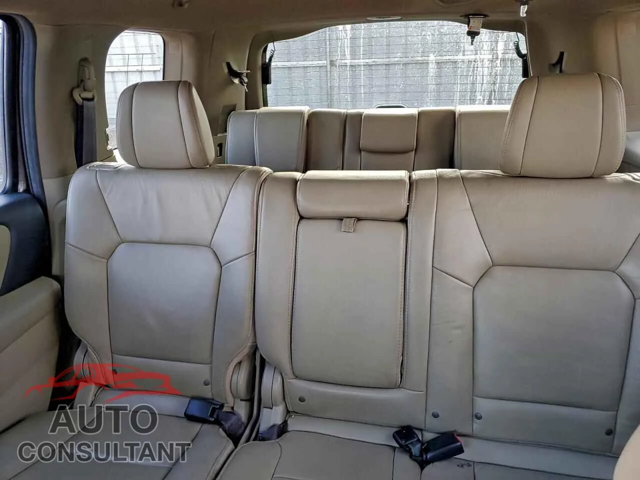 2014 HONDA PILOT Damaged VIN 5FNYF4H5XEB013906 – odometer reading