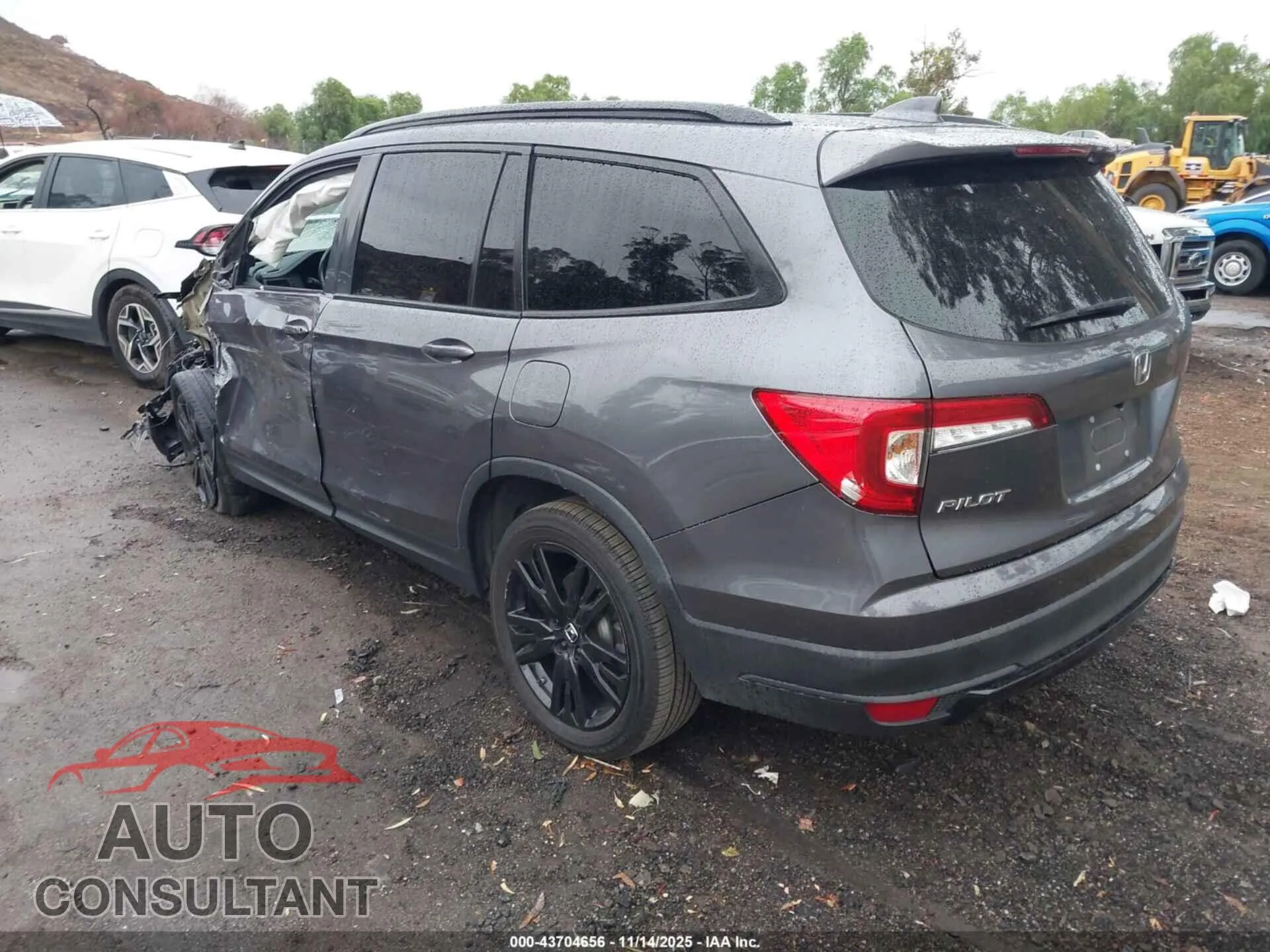 2021 HONDA PILOT Damaged VIN 5FNYF5H23MB047213 – side profile