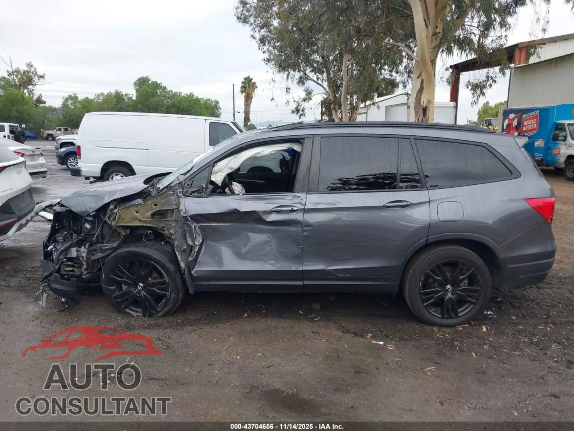 2021 HONDA PILOT Damaged VIN 5FNYF5H23MB047213 – photo 13