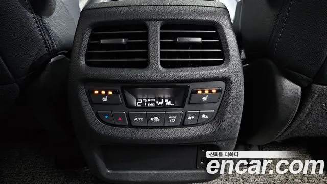 2017 Honda Pilot 3rd Gen 3.5 Sold VIN 5FNYF6850HB200101 – side profile