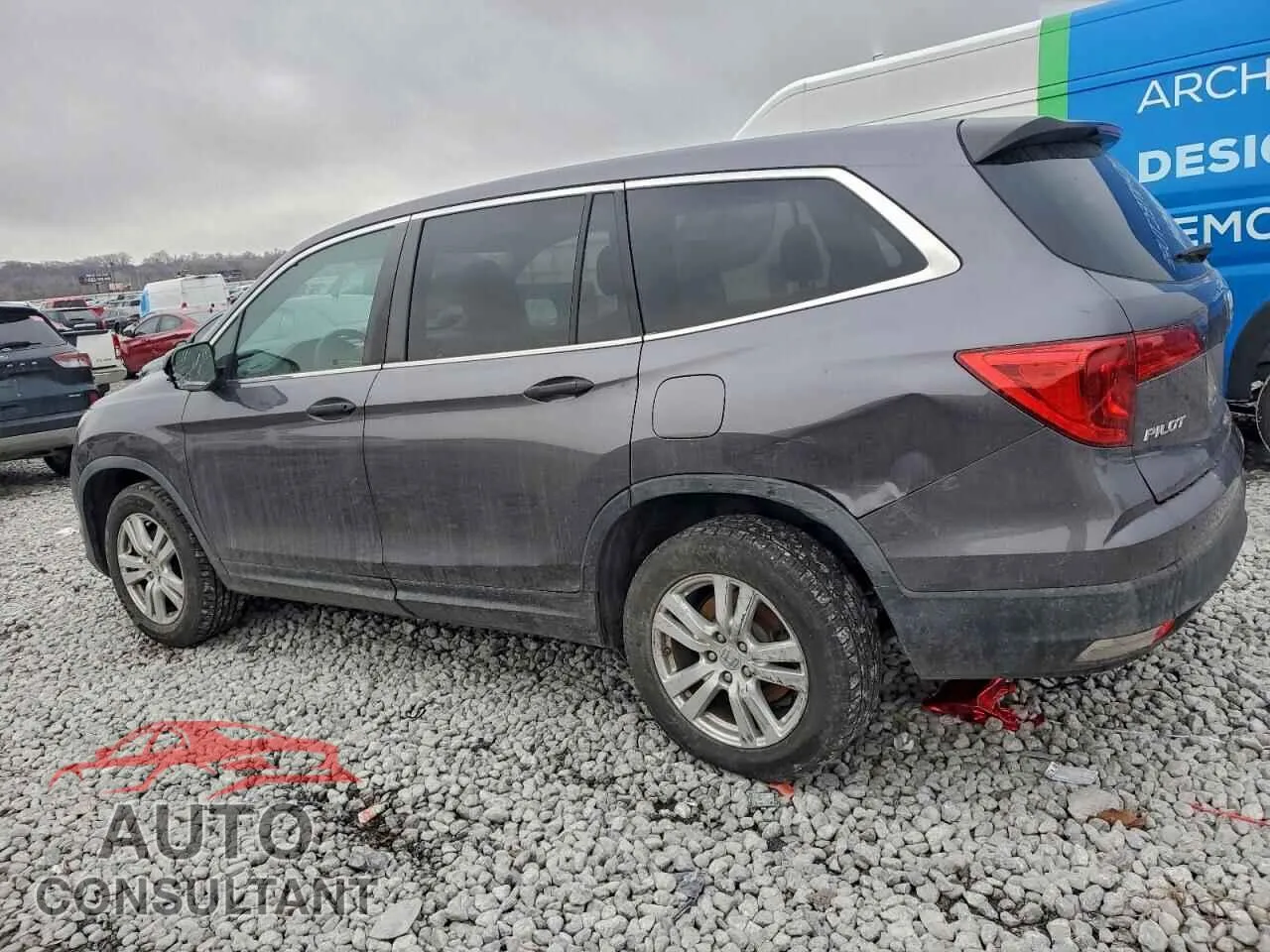 2017 HONDA PILOT Damaged VIN 5FNYF6H16HB049587 – rear exterior