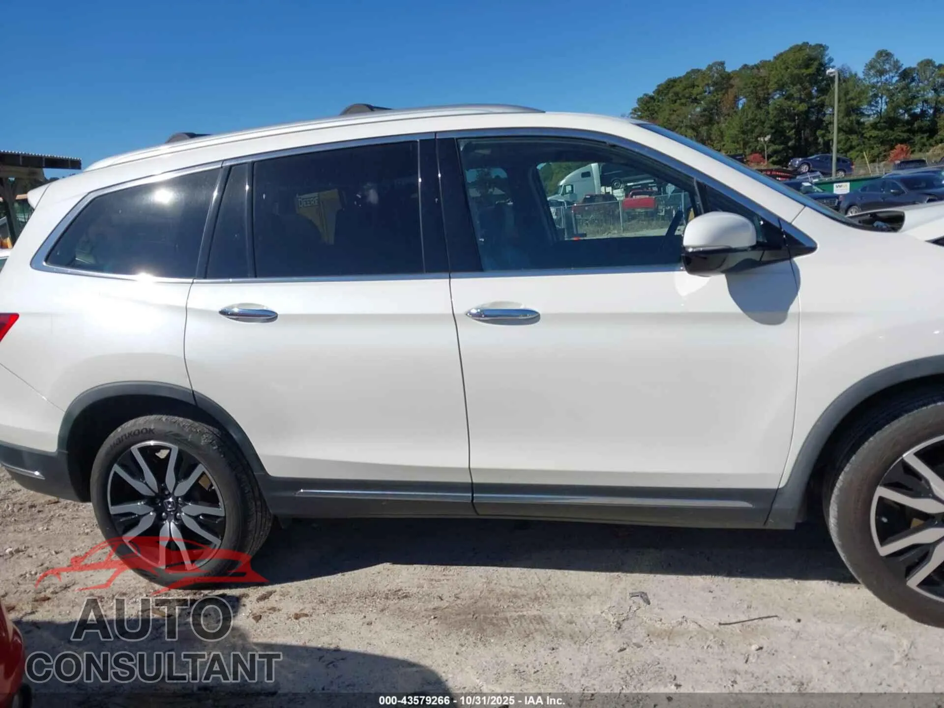 2019 HONDA PILOT Damaged VIN 5FNYF6H99KB083911 – photo 13