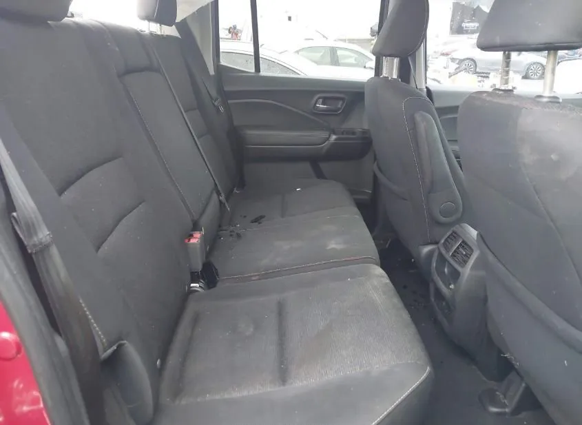 2021 HONDA Ridgeline Used VIN 5FPYK3F12MB008551 – trunk area