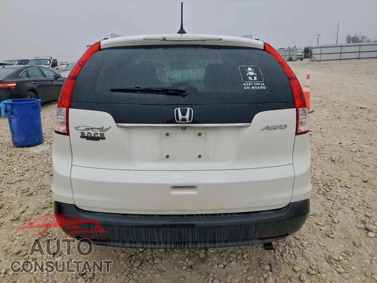 2014 HONDA CRV Damaged VIN 5J6RM4H7XEL115256 – engine bay
