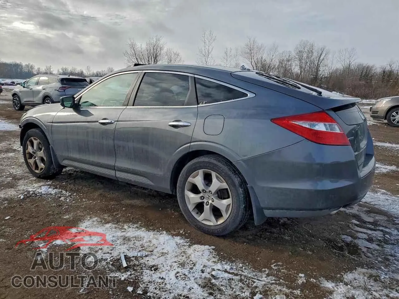 2010 HONDA ACCORD Damaged VIN 5J6TF2H58AL016237 – rear exterior