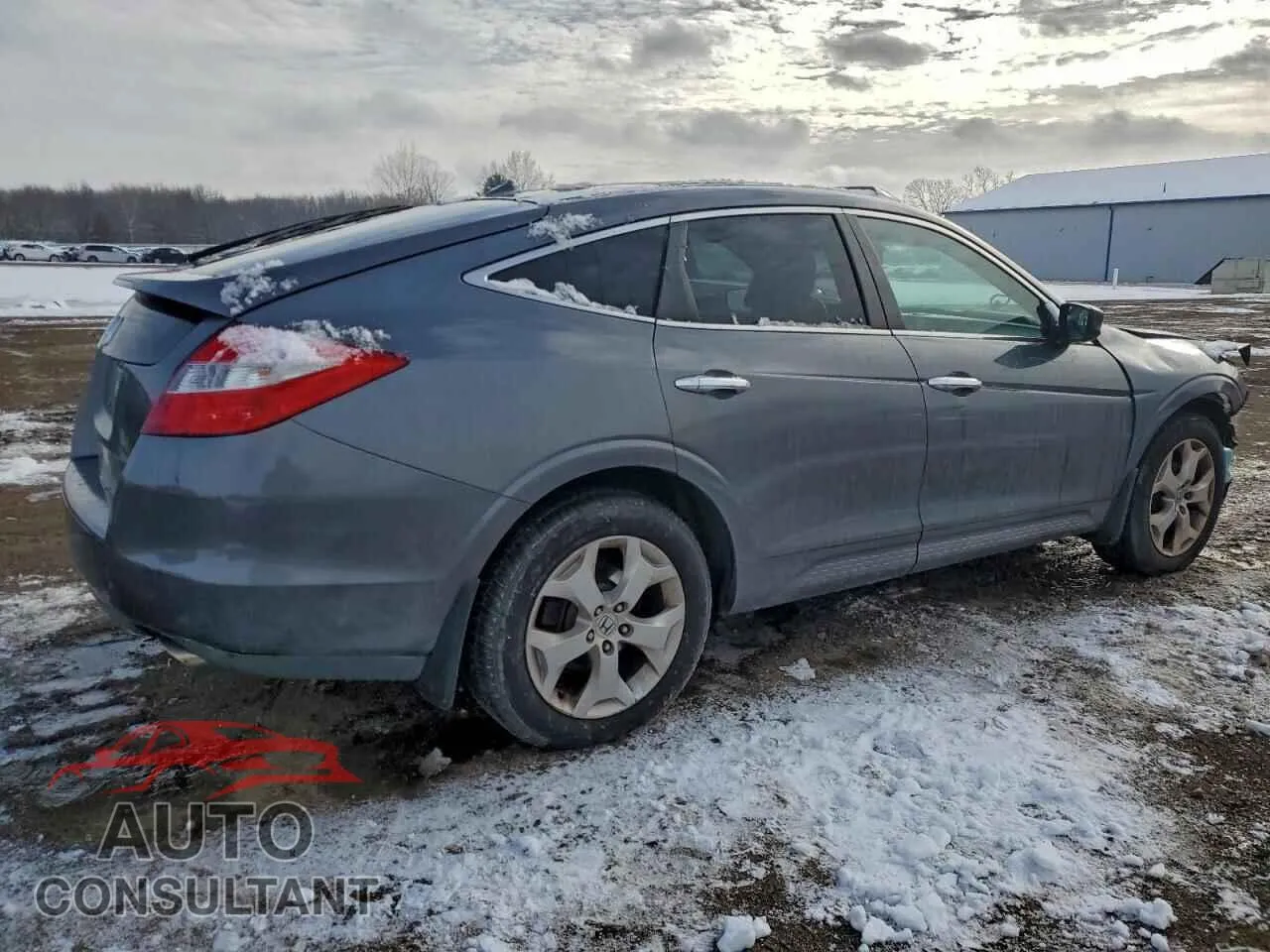 2010 HONDA ACCORD Damaged VIN 5J6TF2H58AL016237 – side profile