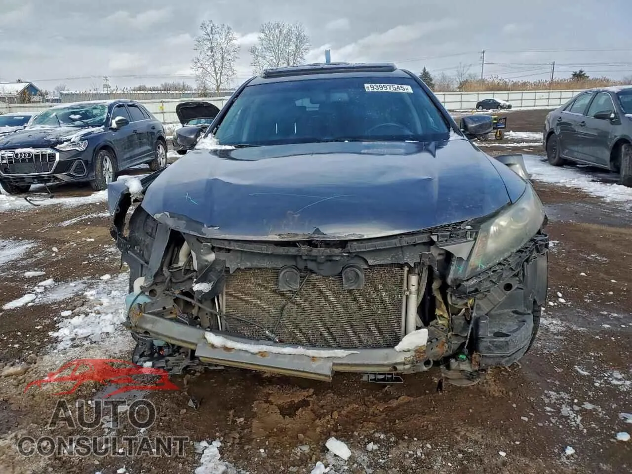 2010 HONDA ACCORD Damaged VIN 5J6TF2H58AL016237 – interior seats