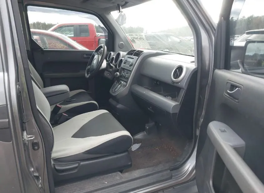 2005 HONDA Element Used VIN 5J6YH28655L033477 – dashboard