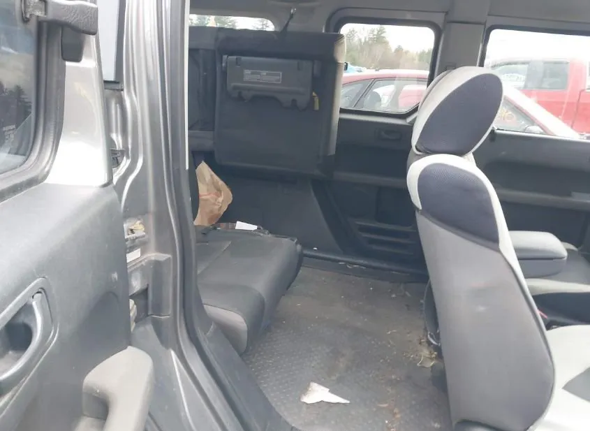 2005 HONDA Element Used VIN 5J6YH28655L033477 – interior seats