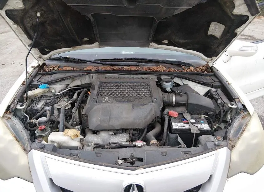 2011 ACURA RDX Used VIN 5J8TB2H58BA001995 – trunk area