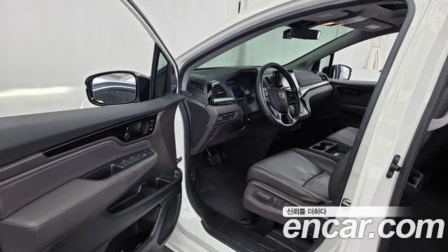 2018 Honda Odyssey 3.5 Sold VIN 5KBRL6880JB600624 – photo 12