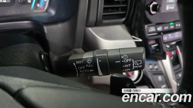 2020 Honda Odyssey 3.5 Sold VIN 5KBRL6880LB600143 – trunk area