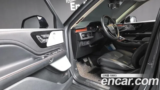 2021 Lincoln Aviator 2nd Gen 3.0 Reserve  AWD Sold VIN 5LM5J7XC8MGL15260 – engine bay
