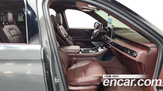 2021 Lincoln Aviator 2nd Gen 3.0 Black Label AWD Sold VIN 5LM5J9XC1MGL18092 – exterior detail 2021 Lincoln Aviator 2nd Gen 3.0 Black Label AWD Sold VIN 5LM5J9XC1MGL18092 – exterior detail
