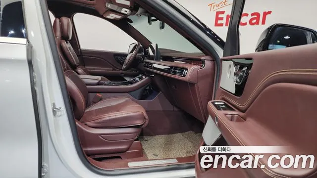 2023 Lincoln Aviator 2nd Gen 3.0 Black Label AWD Sold VIN 5LM5J9XC3PGL07695 – side profile 2023 Lincoln Aviator 2nd Gen 3.0 Black Label AWD Sold VIN 5LM5J9XC3PGL07695 – side profile