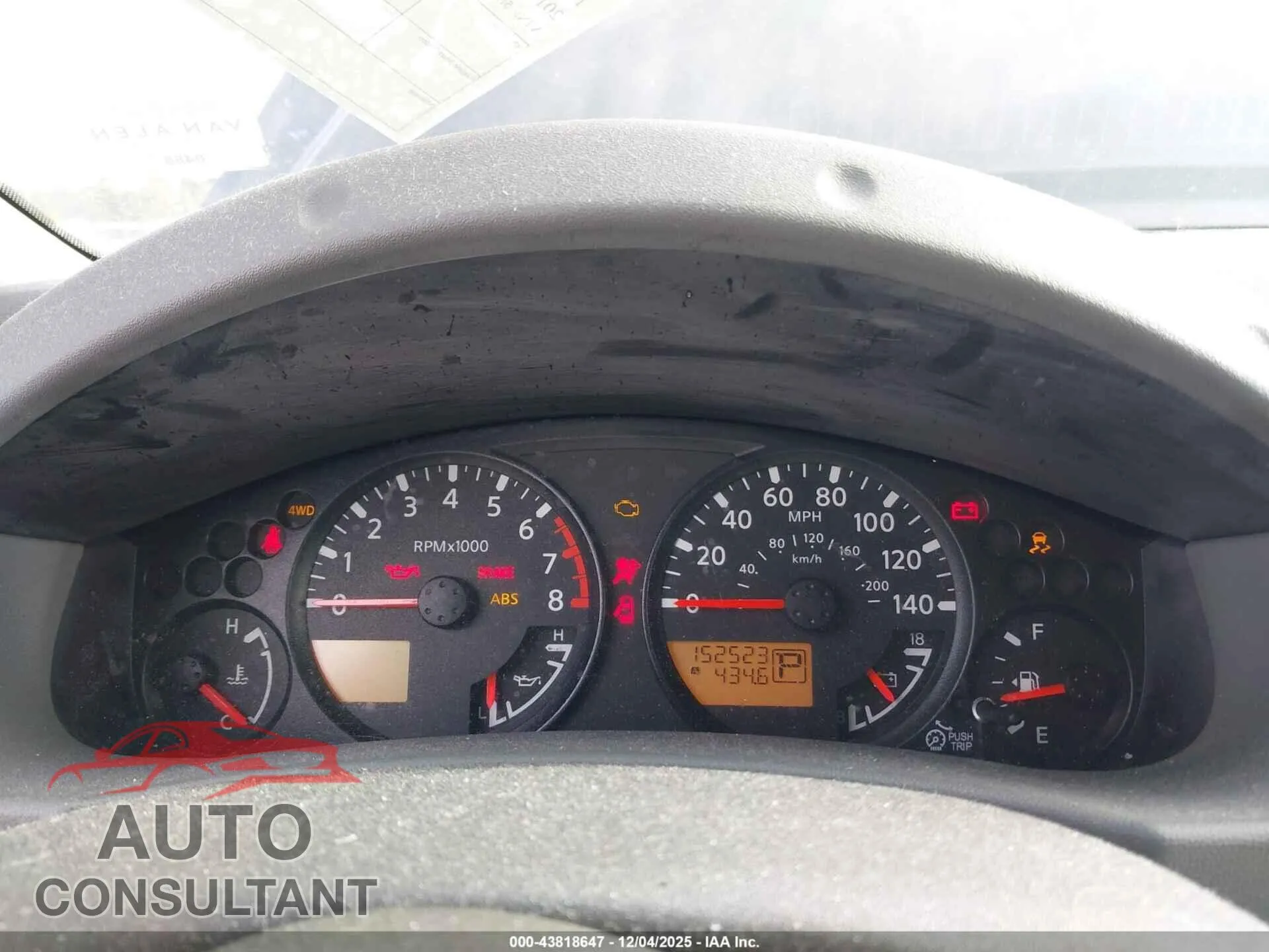 2014 NISSAN XTERRA Damaged VIN 5N1AN0NW3EN807427 – exterior detail