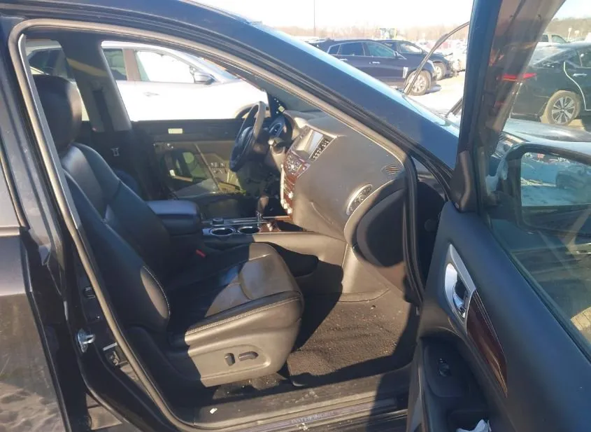 2016 NISSAN Pathfinder Used VIN 5N1AR2MM0GC632682 – photo 11