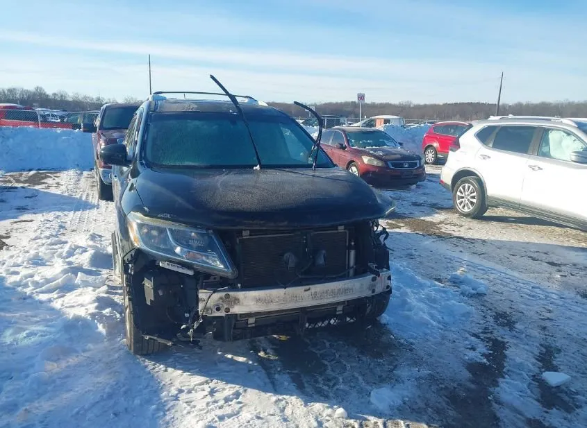 2016 NISSAN Pathfinder Used VIN 5N1AR2MM0GC632682 – photo 18