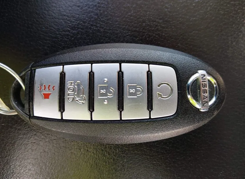 2015 NISSAN Pathfinder Used VIN 5N1AR2MM1FC651594 – photo 11