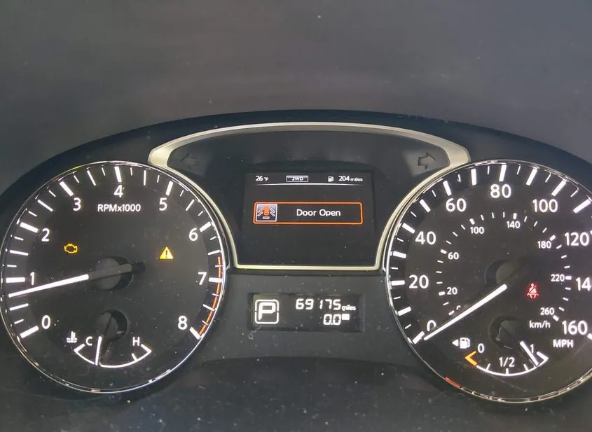 2015 NISSAN Pathfinder Used VIN 5N1AR2MM1FC651594 – photo 15