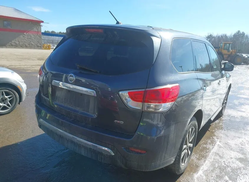 2013 NISSAN Pathfinder Used VIN 5N1AR2MM3DC642568 – rear exterior