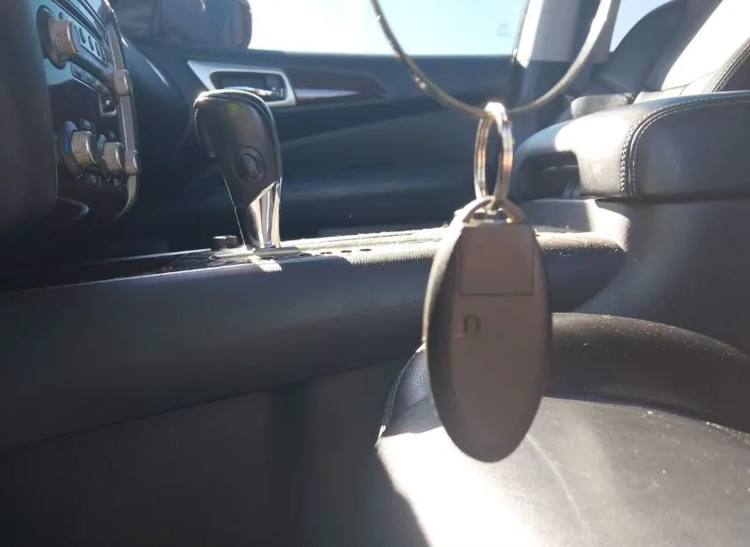 2015 NISSAN Pathfinder Used VIN 5N1AR2MMXFC716961 – exterior detail