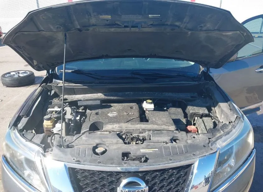 2015 NISSAN Pathfinder Used VIN 5N1AR2MMXFC716961 – photo 14