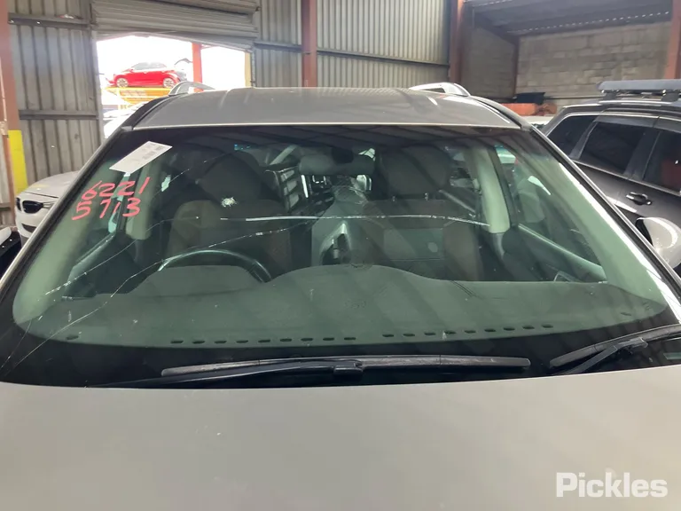2015 Nissan Pathfinder Used VIN 5N1AR2MN1FC645903 – interior seats